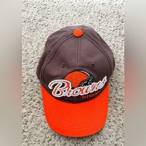 Cleveland Browns NFL Team Apparel Velcro Fasten Baseball Cap Hat NWOT